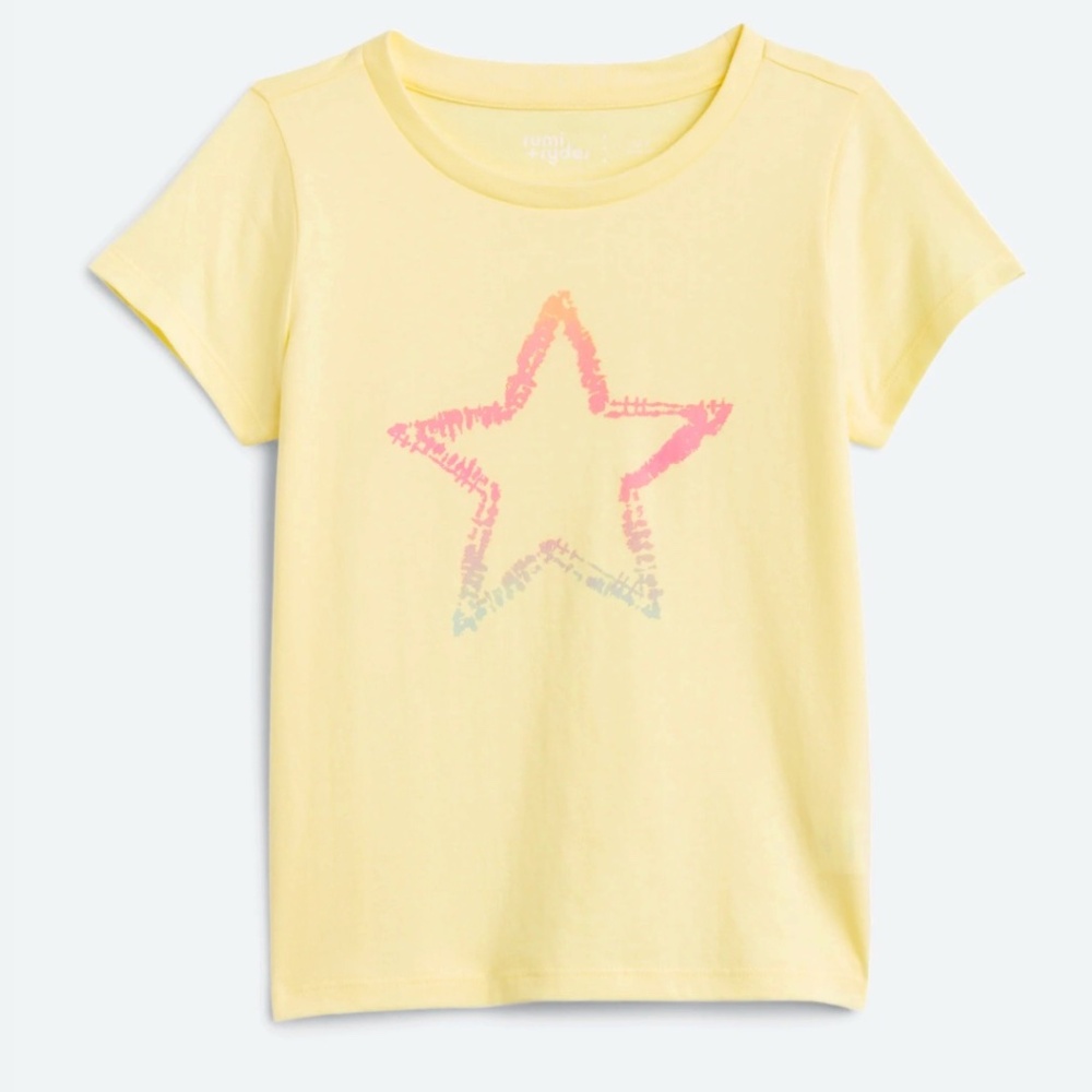 The Everyday Graphic Tee by RUMI + RYDER